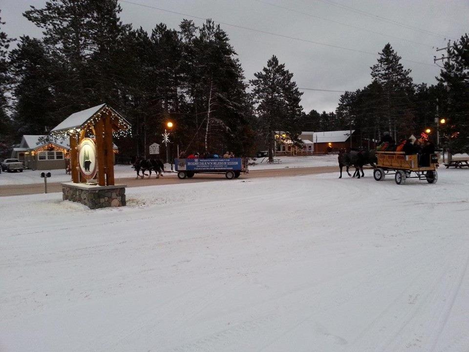 Boulder Bear Motor Lodge Boulder Junction Exteriör bild