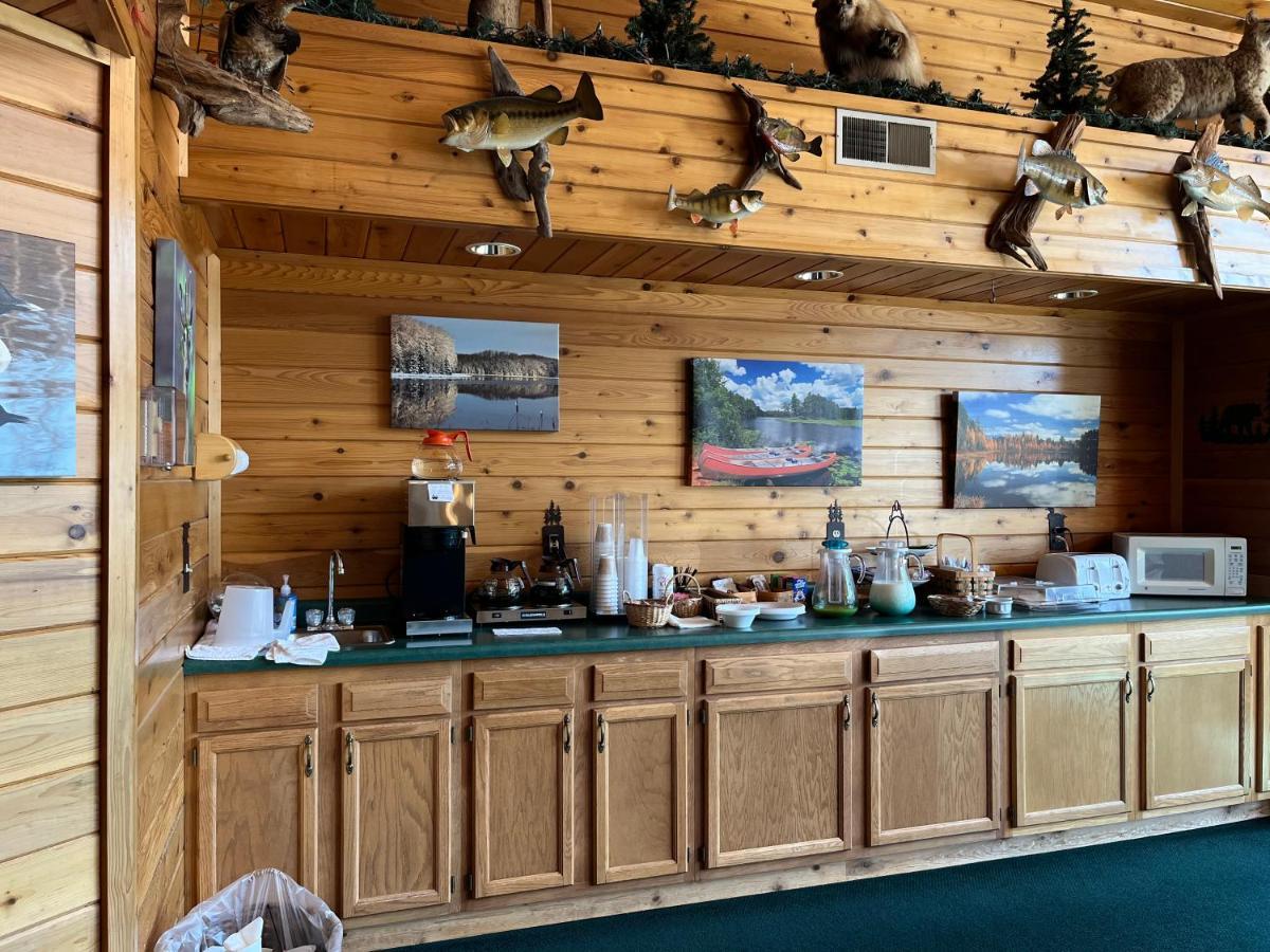 Boulder Bear Motor Lodge Boulder Junction Exteriör bild