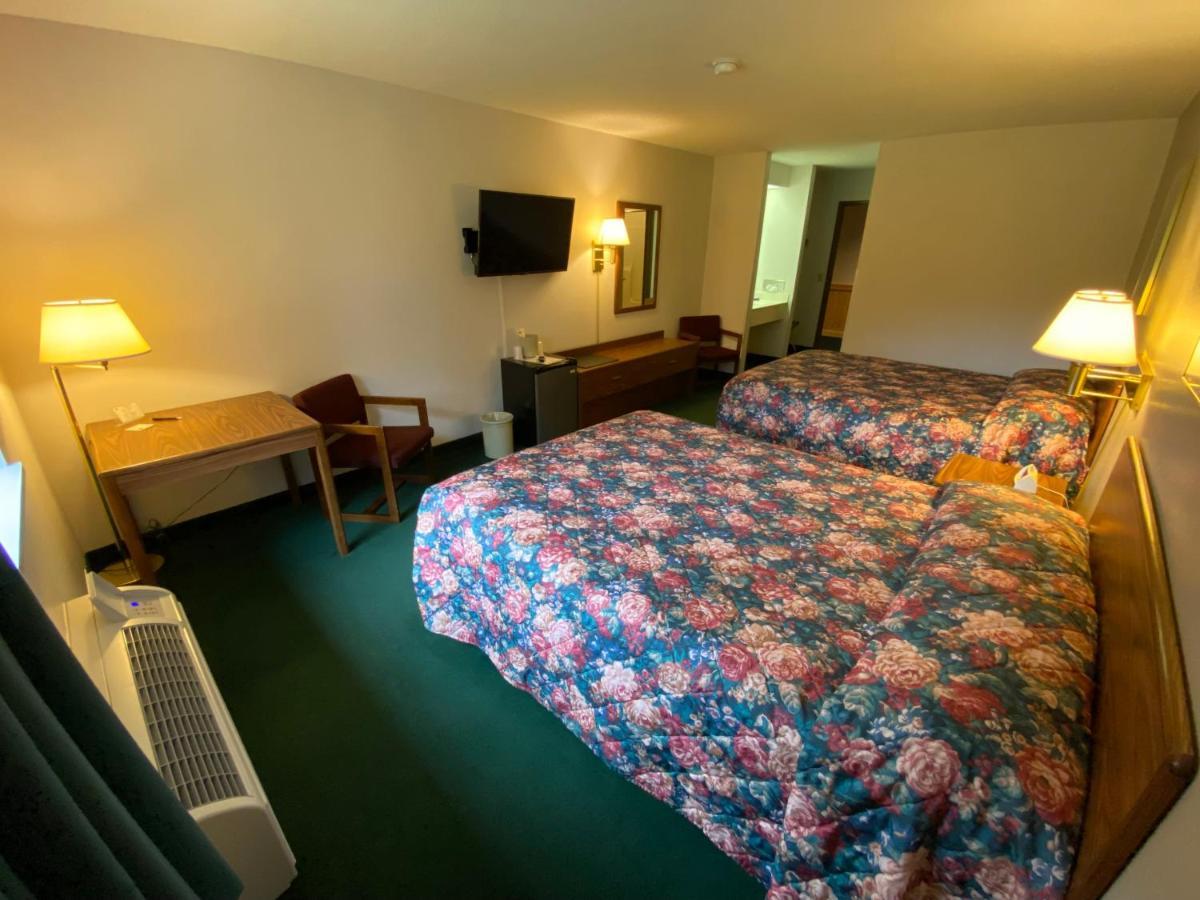 Boulder Bear Motor Lodge Boulder Junction Exteriör bild